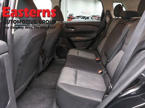 Used 2024 Nissan Rogue SV AWD/4WD image 20