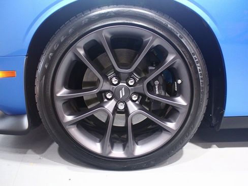 Used 2023 Dodge Challenger R/T Scat Pack w/ Plus Package image 17