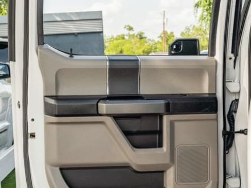 Used 2020 Ford F150 XLT w/ Trailer Tow Package AWD/4WD image 33