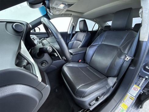 Used 2019 Lexus ES 350 Ultra Luxury image 10