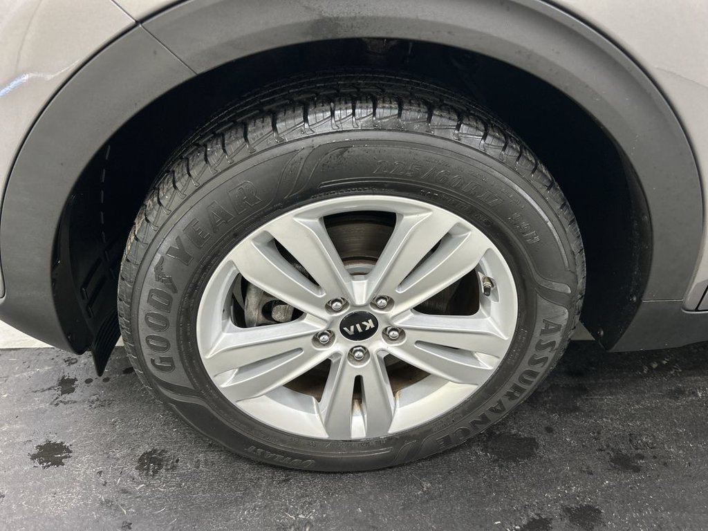 Used 2017 Kia Sportage LX AWD/4WD image 8
