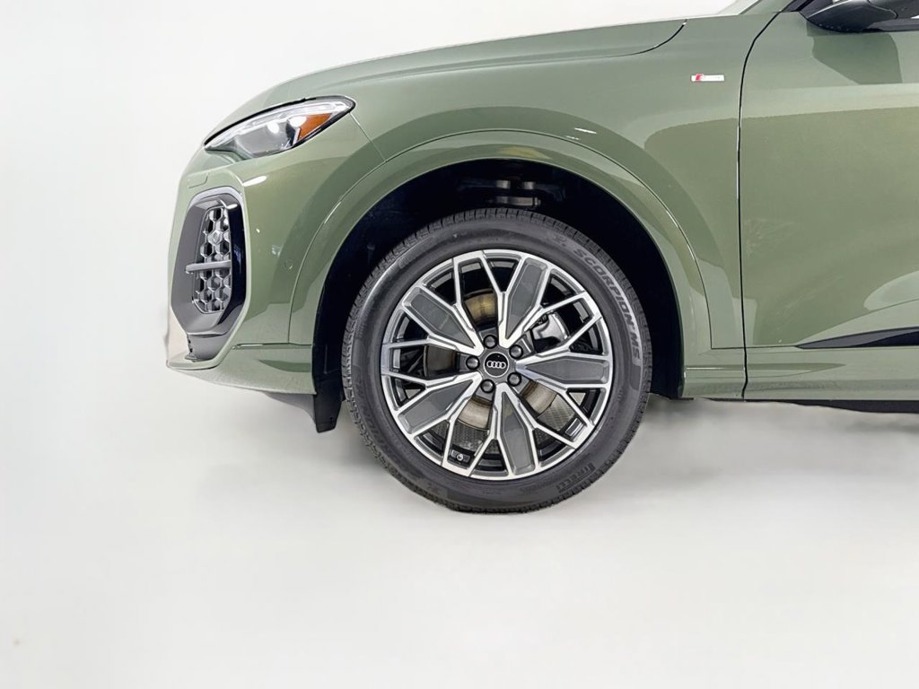 New 2026 Audi Q5 Premium Plus AWD/4WD image 24