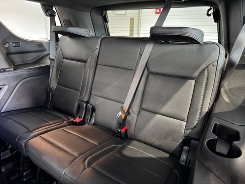 Certified 2024 GMC Yukon Denali AWD/4WD image 13