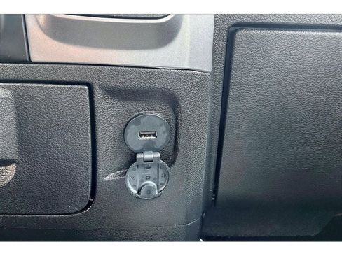 Used 2024 RAM 1500 Classic Warlock AWD/4WD image 27