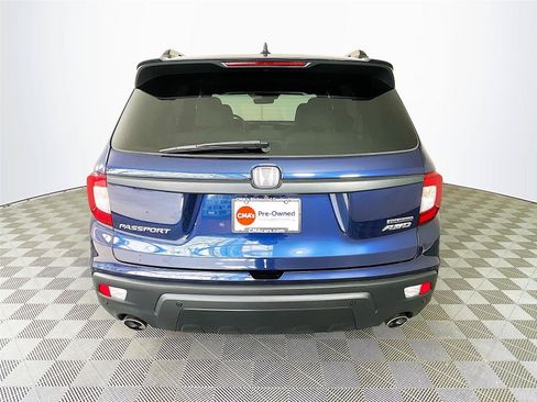 Certified 2021 Honda Passport Touring image 9