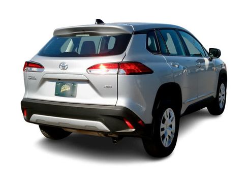Used 2024 Toyota Corolla Cross L AWD/4WD image 6
