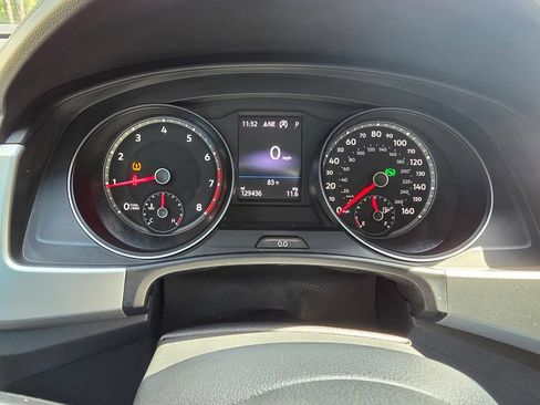 Used 2021 Volkswagen Atlas SE FWD image 36