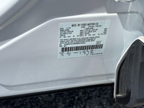 Used 2022 Ford Edge SEL w/ Sport Appearance Package image 25