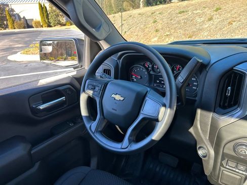 New 2026 Chevrolet Silverado 1500 W/T w/ WT Convenience Package image 19