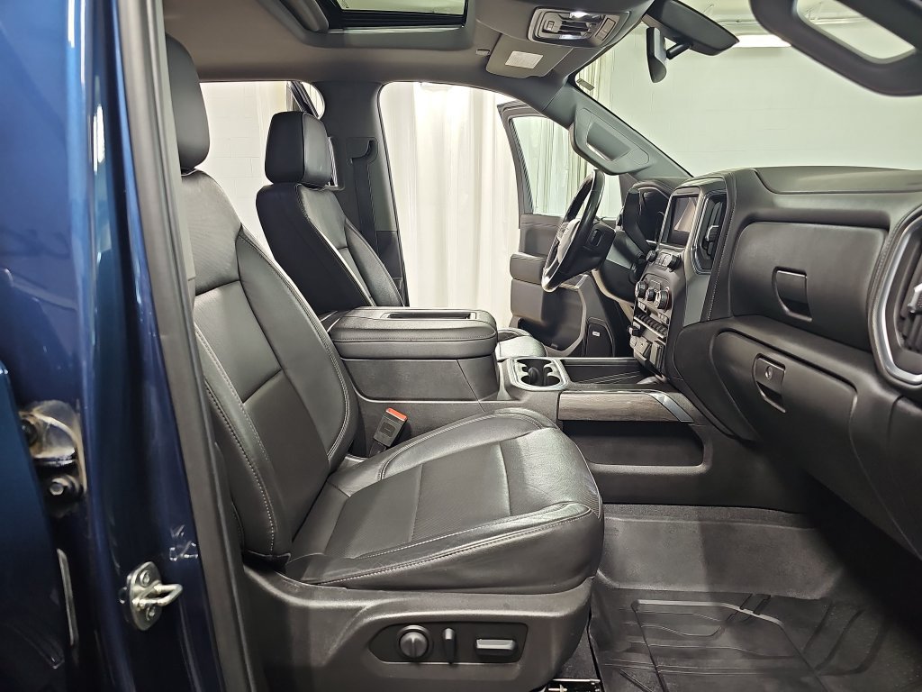 Used 2019 Chevrolet Silverado 1500 LTZ AWD/4WD image 13