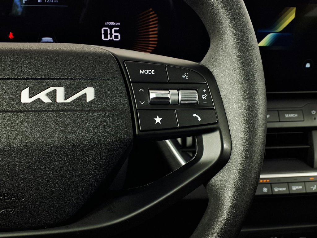 Used 2026 Kia K4 FWD image 19