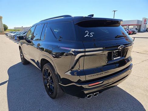Used 2024 Chevrolet Traverse RS w/ LPO, Floor Liner Package image 3
