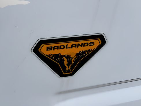 Used 2024 Ford Bronco Sport Badlands AWD/4WD image 18