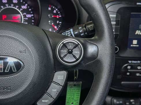 Used 2018 Kia Soul + image 31