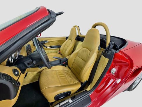 Used 2000 Porsche Boxster S RWD image 5