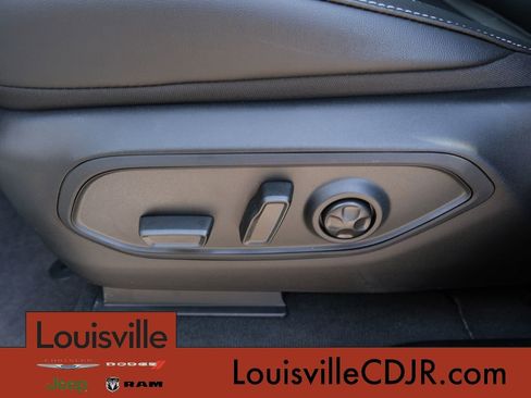 New 2026 Jeep Grand Cherokee Limited AWD/4WD image 25