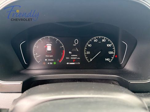 Used 2025 Honda Pilot TrailSport image 19