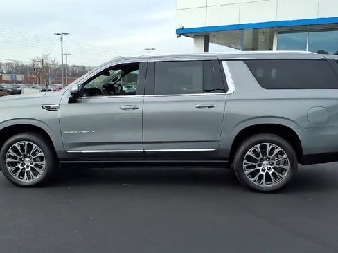 New 2026 GMC Yukon XL Denali w/ Sun & Power Step Package image 53