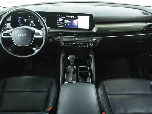 Used 2025 Kia Telluride S FWD image 27
