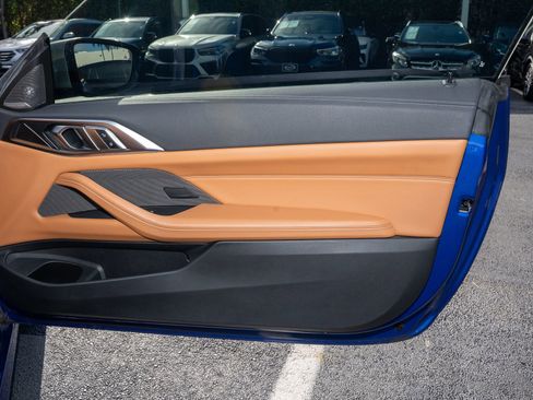 Used 2021 BMW 440i xDrive Coupe w/ Premium Package image 11