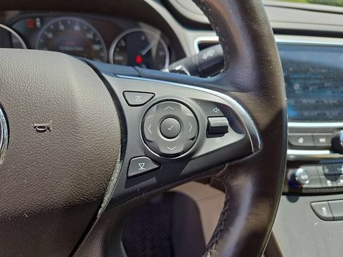 Used 2017 Buick LaCrosse Preferred FWD image 8