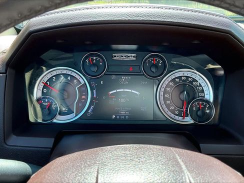 Used 2017 RAM 1500 Laramie w/ Convenience Group AWD/4WD image 23