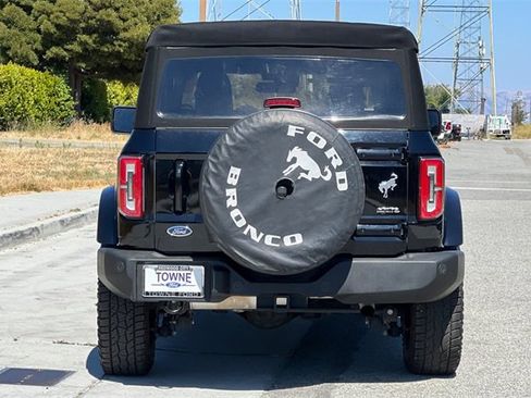 Used 2022 Ford Bronco Outer Banks image 5