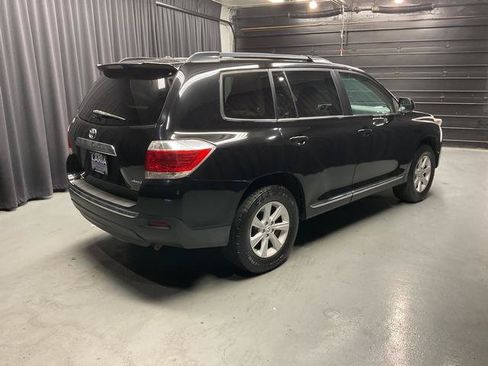 Used 2012 Toyota Highlander 4WD w/ Tech Pkg image 7