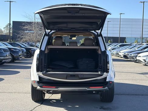 New 2026 Land Rover Range Rover SE AWD/4WD image 12