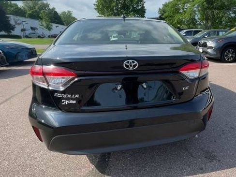Certified 2023 Toyota Corolla LE FWD image 3