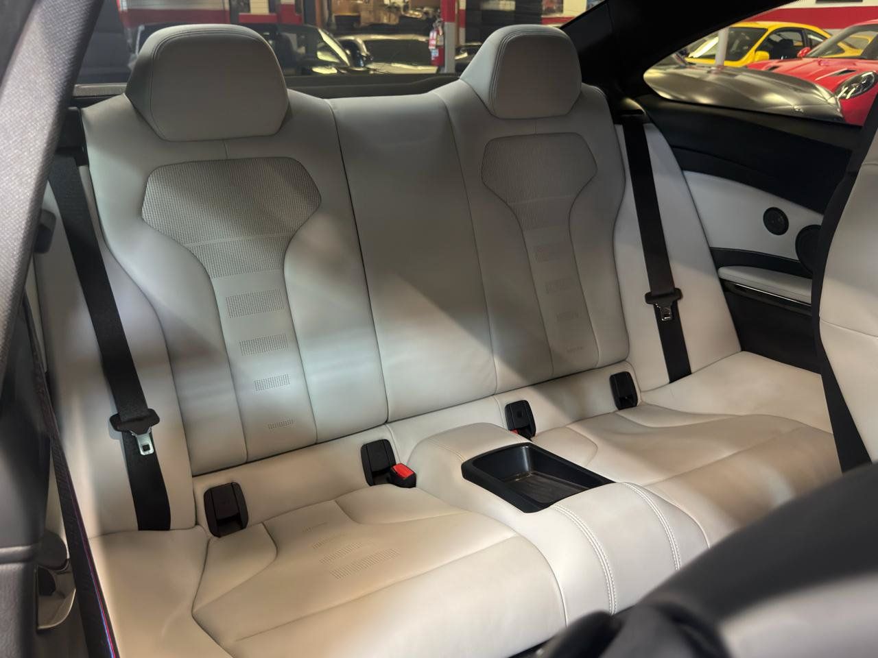 Used 2018 BMW M4 Coupe RWD image 19