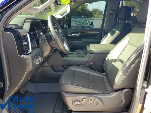 Certified 2025 GMC Sierra 2500 Denali w/ Denali Reserve Package AWD/4WD image 15