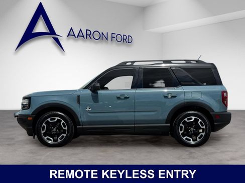 Used 2022 Ford Bronco Sport Outer Banks w/ Tech Package AWD/4WD image 3