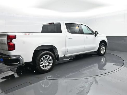 Used 2023 Chevrolet Silverado 1500 LT AWD/4WD image 21
