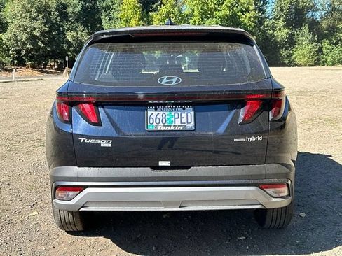 Used 2026 Hyundai Tucson Blue SE AWD/4WD image 8
