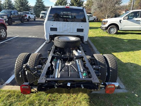 New 2026 Ford F450 XL w/ XL Chrome Package image 5