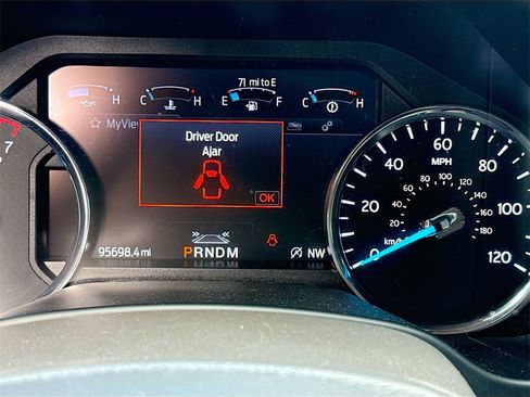 Used 2021 Ford Expedition Limited image 13