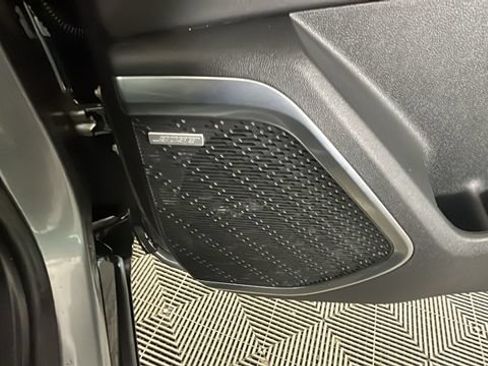 New 2026 Buick Enclave Sport Touring w/ Power Package FWD image 32