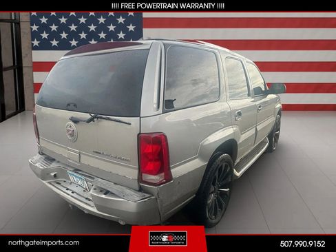Used 2005 Cadillac Escalade AWD image 5