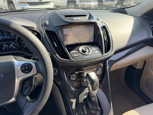 Used 2014 Ford Escape Titanium w/ Equipment Group 401A FWD image 29