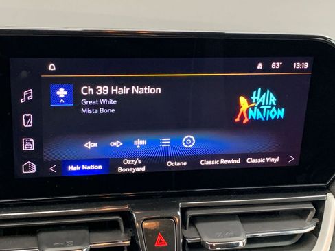 Used 2025 Chevrolet TrailBlazer LT w/ Driver Confidence Package image 21