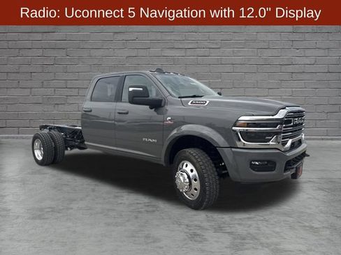 New 2027 RAM 5500 4x4 Crew Cab w/ Laramie Trim Package image 8