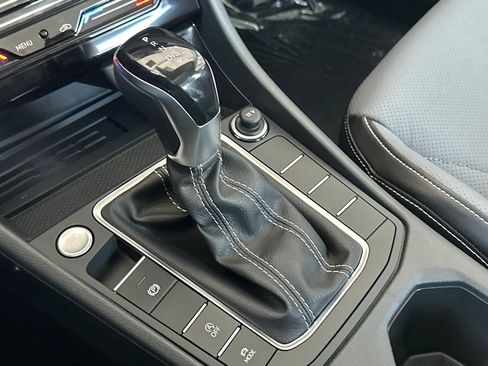 New 2026 Volkswagen Jetta SEL FWD image 21