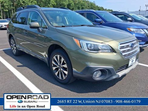 Used 2017 Subaru Outback 2.5i Limited AWD/4WD image 2