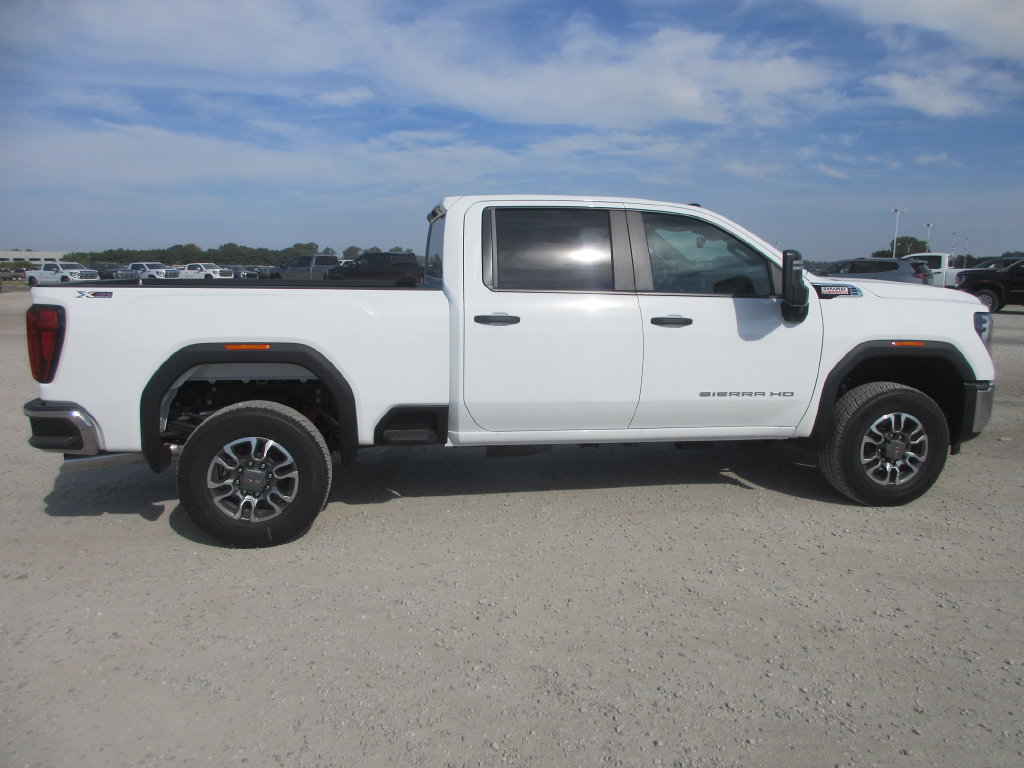 New 2026 GMC Sierra 3500 Pro AWD/4WD image 3