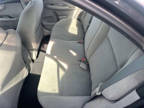 Used 2013 Toyota Corolla LE Special Edition image 7