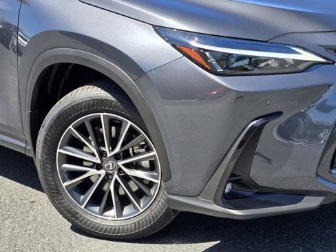 Certified 2025 Lexus NX 350h AWD w/ Accessory Package (2T) image 9