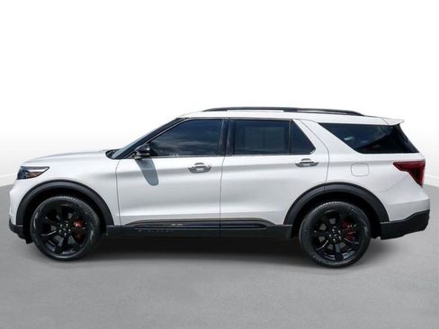 Certified 2022 Ford Explorer ST w/ Equipment Group 401A AWD/4WD image 5