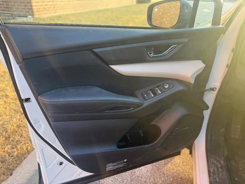 Used 2020 Subaru Ascent Premium w/ Convenience Package image 39