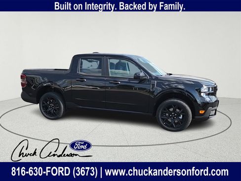 New 2025 Ford Maverick XLT w/ Black Appearance Package image 4